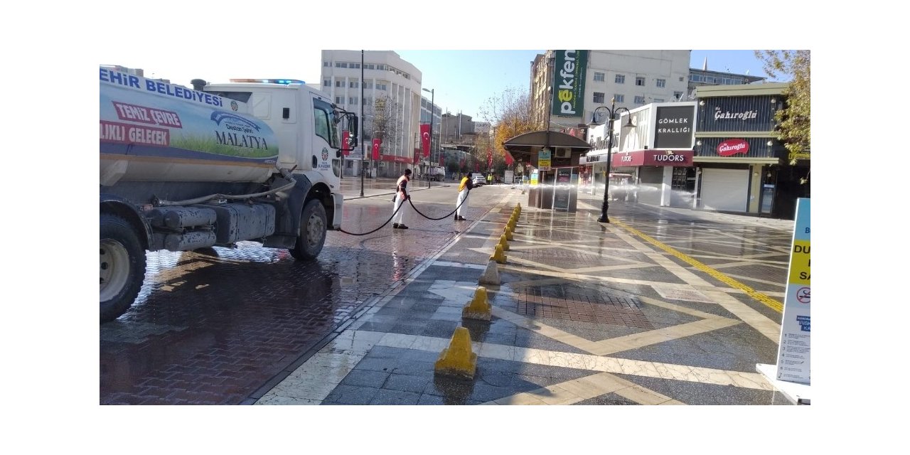 Büyükşehir temizlik çalışmalarına aralıksız devam ediyor