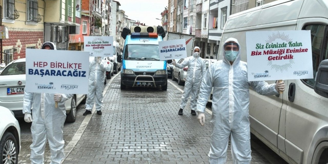 Esenyurt’ta müzikli dezenfeksiyon