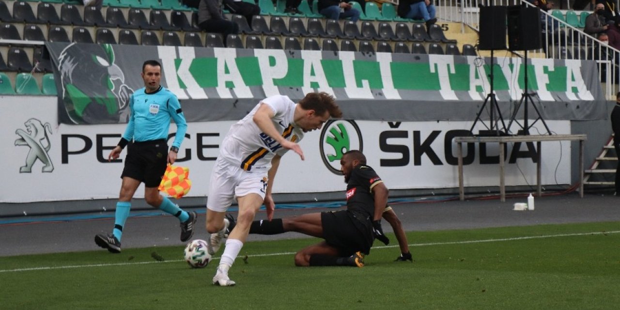 Süper Lig: Yukatel Denizlispor: 1 - Ankaragücü: 2 (Maç sonucu)