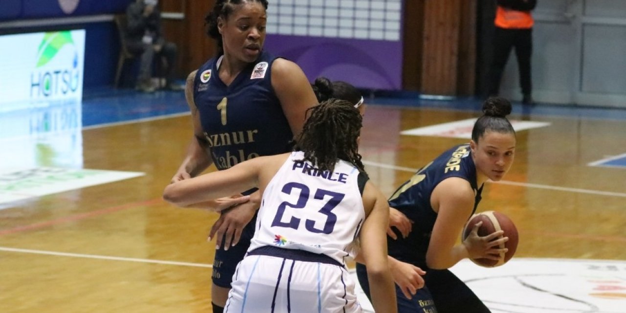 Kadınlar Basketbol Süper Ligi: Hatay Büyükşehir Belediyespor: 42 - Fenerbahçe Öznur Kablo: 75