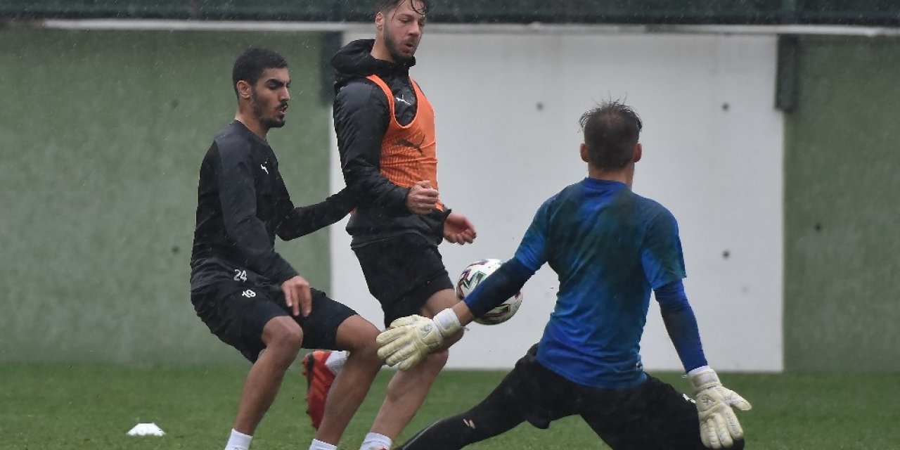 Manisa FK Sarıyer hazırlıklarına başladı