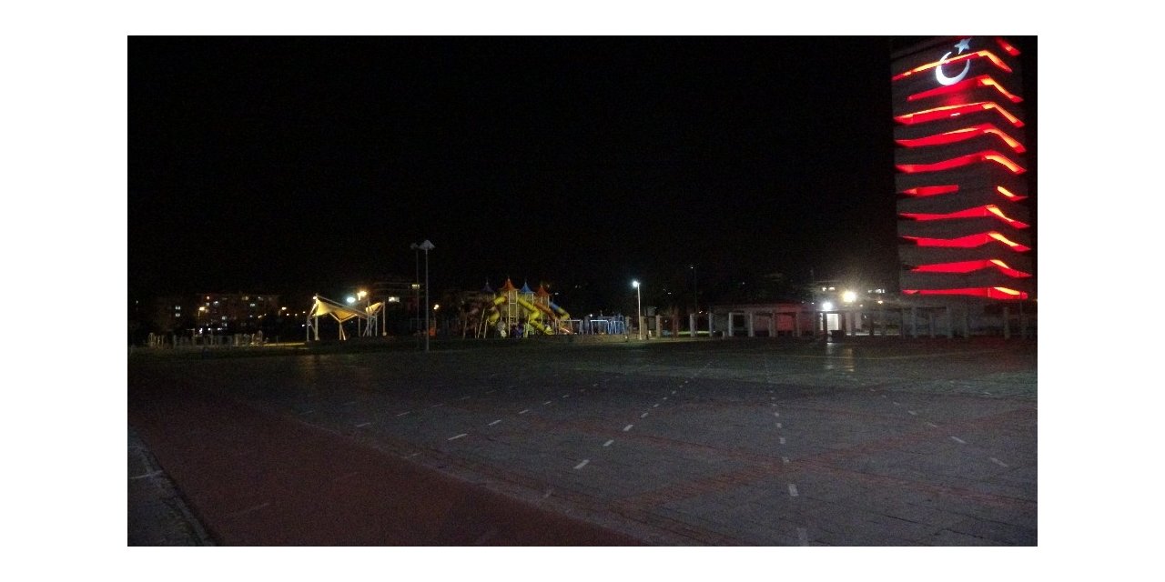 Uşak’ta sokaklar sessiz kaldı