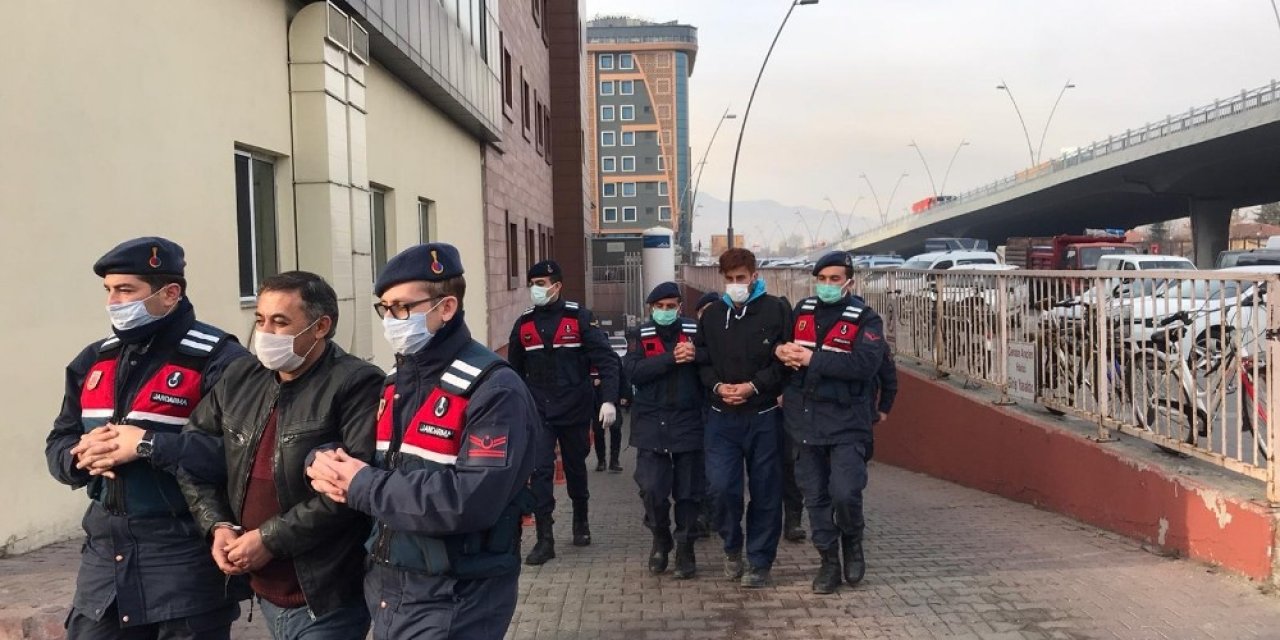 Jandarmadan DEAŞ operasyonu: 7 gözaltı