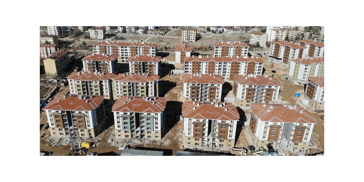 Elazığ’da binlerce modern deprem konutu hızla yükseliyor