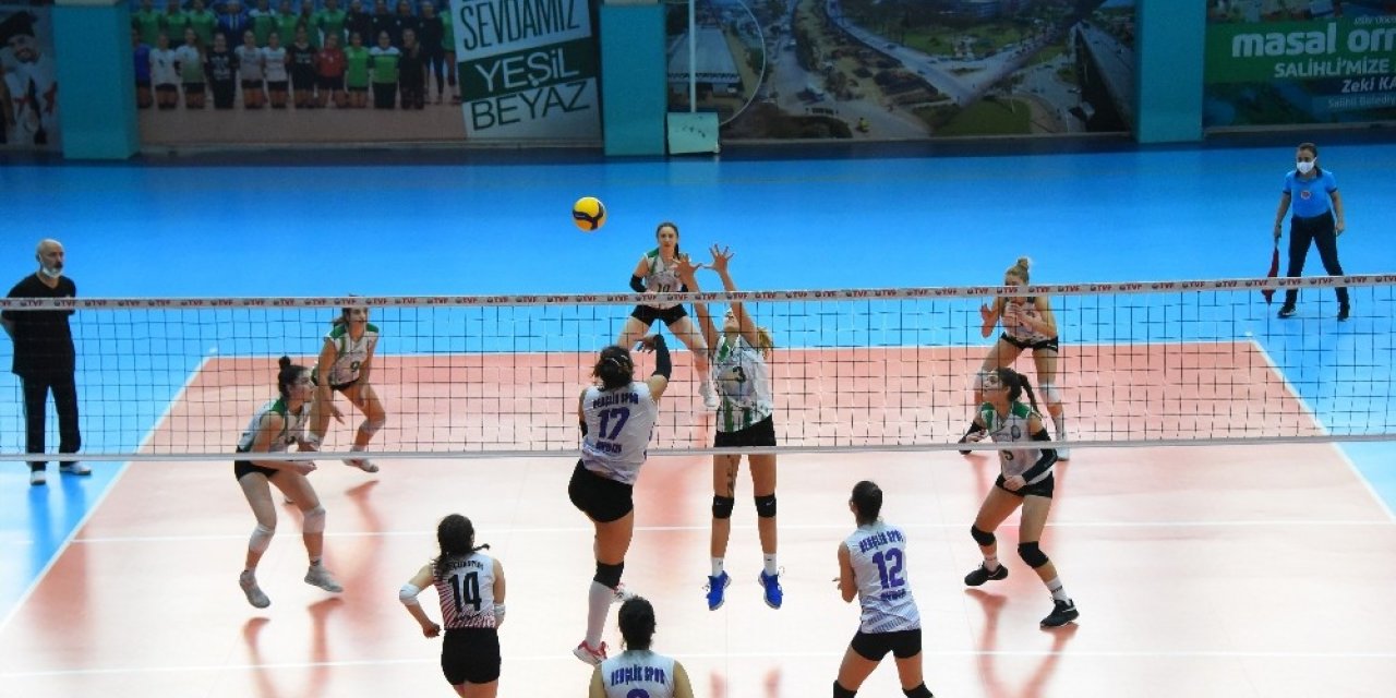 Salihli’nin sultanları 2. yarıya galibiyetle başladı