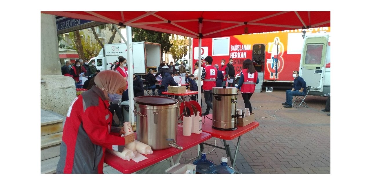 Bağış yapana çorba ikramı
