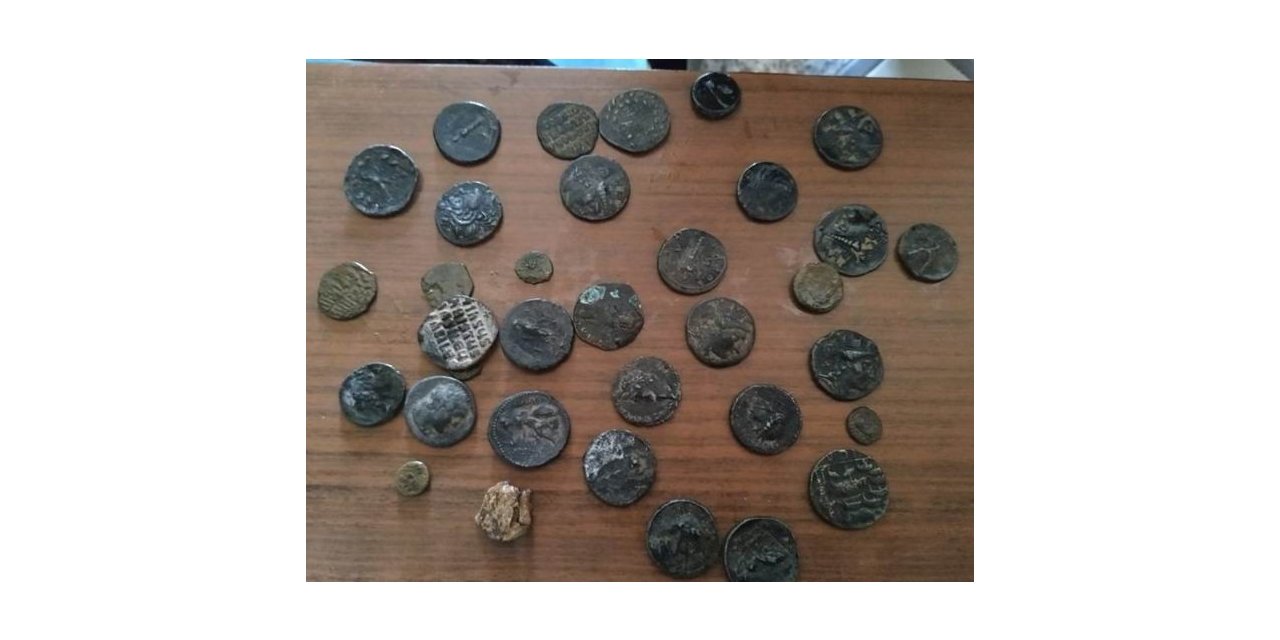 Kozaklı’da 34 adet sikke ele geçirildi