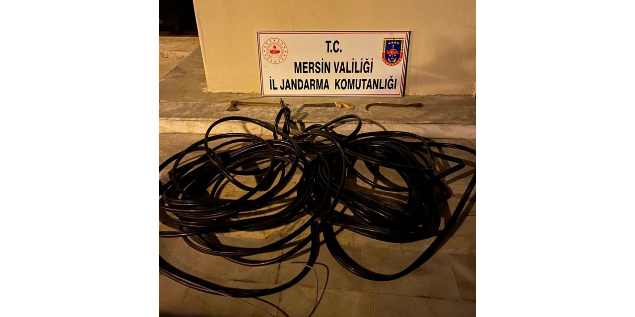 Kablo hırsızları yakalandı