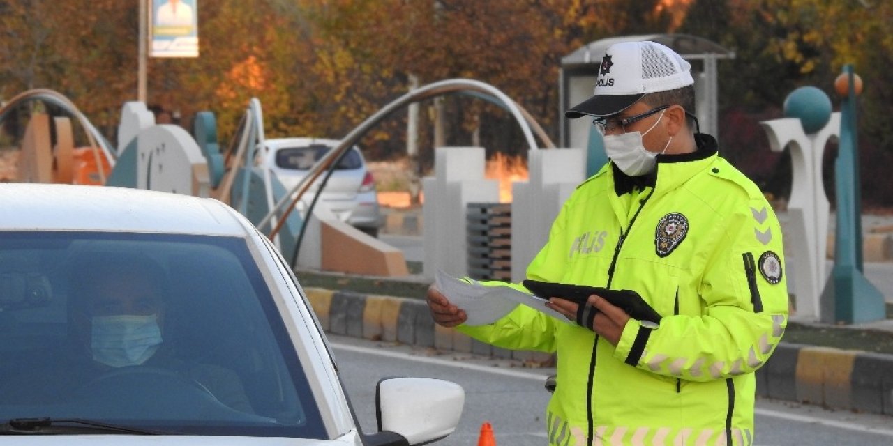 Trafik kurallarına uymayanlara ceza yağdı
