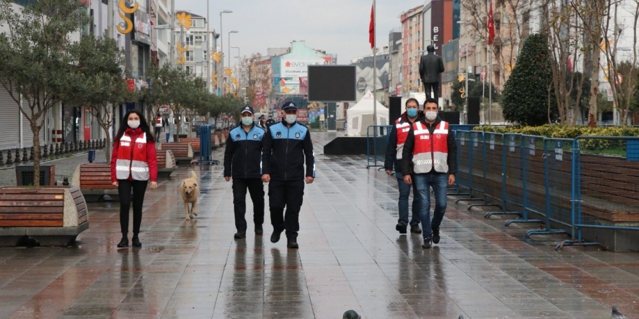 Sultanbeyli’de sokağa çıkma kısıtlamasına uymayan 378 kişiye 1 milyon 200 bin TL ceza