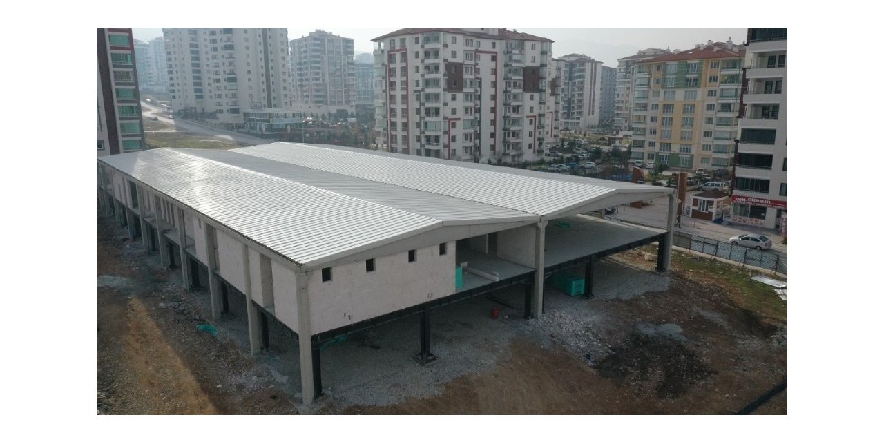 Başkan Çınar, Çilesiz Yaşam Merkezi inşaatını yakından takip ediyor