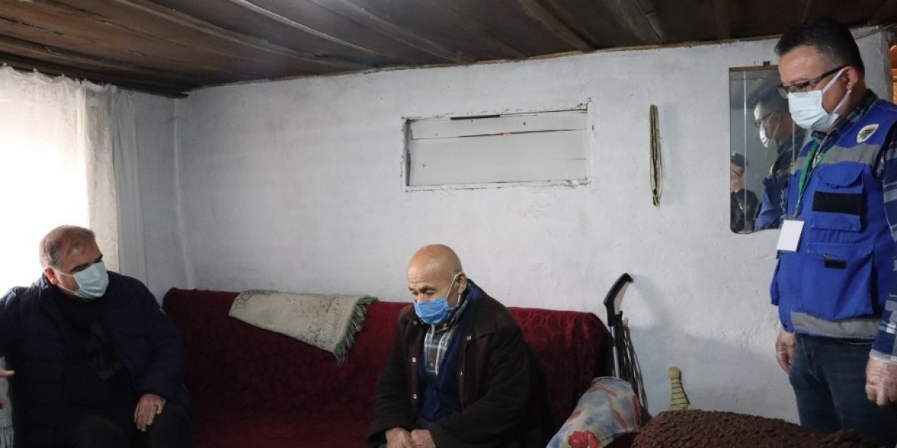 Safranbolu Kaymakamı Türköz’den 65 yaş üzeri vatandaşlara ziyaret