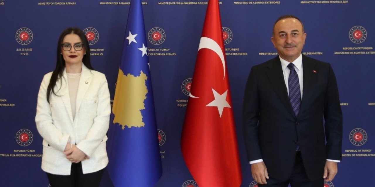 Dışişleri Bakanı Çavuşoğlu: “Kardeş bir ülkede Türkiye’ye darbe yapmış bir terör örgütünün mevcudiyetini görmek istemeyiz”