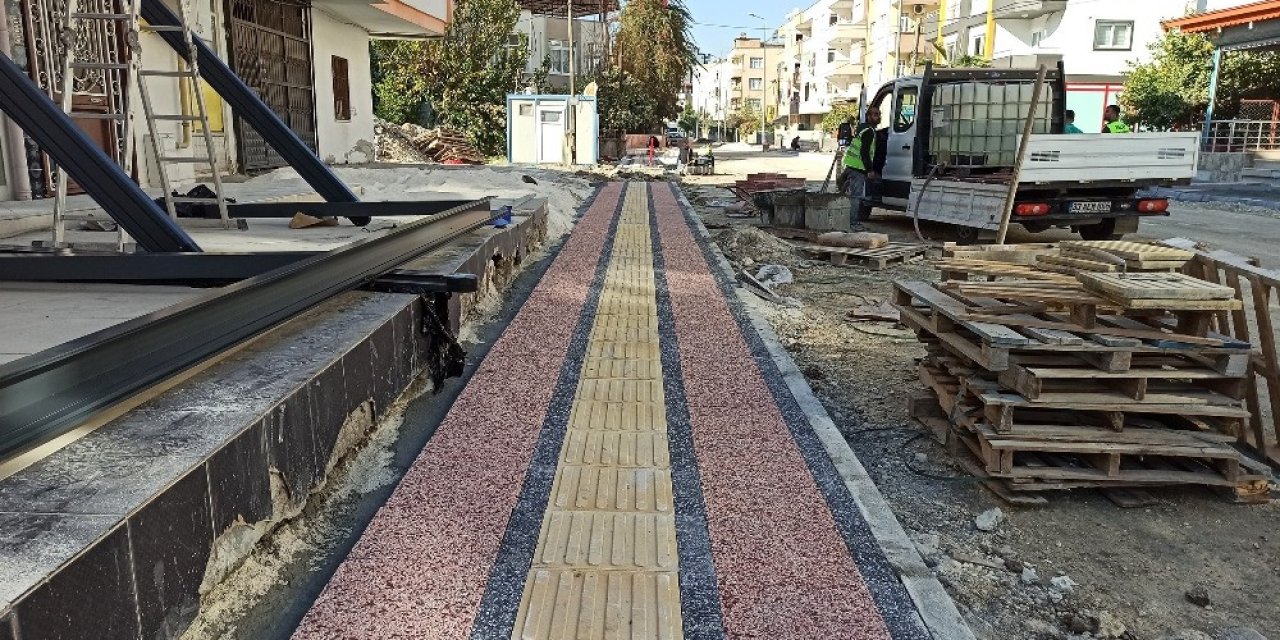 Büyükşehir Belediyesi, Tarsus’un mahallelerini asfaltlamaya devam ediyor