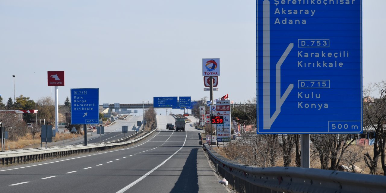 Görüntüler Konya'nın en önemli geçiş noktasından! Kulu makasını hiç böyle görmediniz