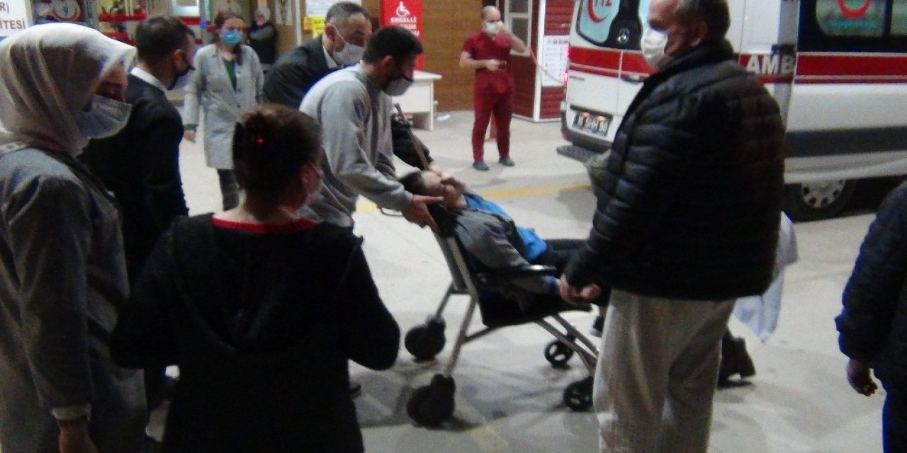 Tekstil fabrikasında zehirlenen 20 işçi hastanelik oldu