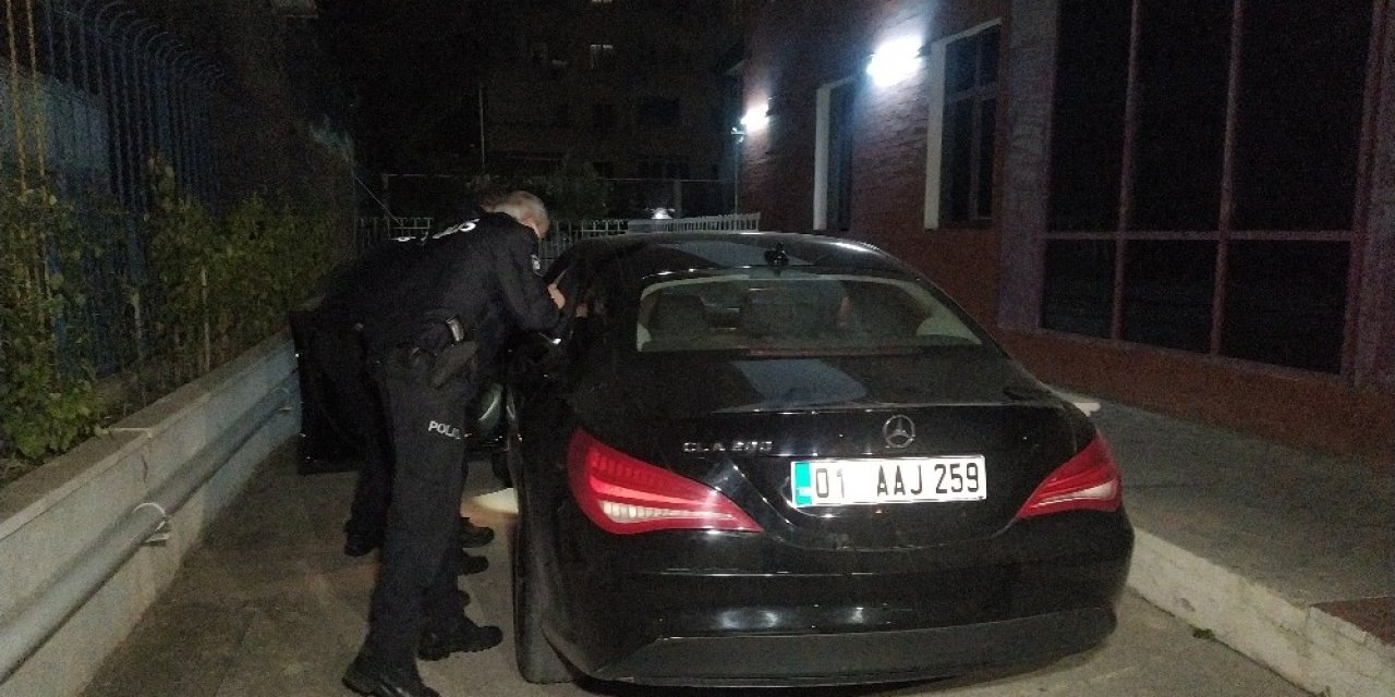 Polisin önünde bunu yaptılar 2 kilometre sonra lüks araçla yakalandılar
