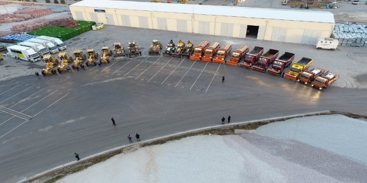 Karatay Belediyesi kar yağışını bekliyor!