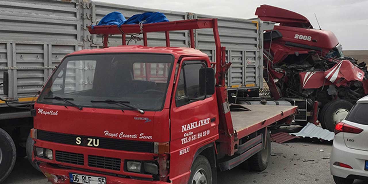 Konya Ankara Yolu'nu birbirine katan kaza!