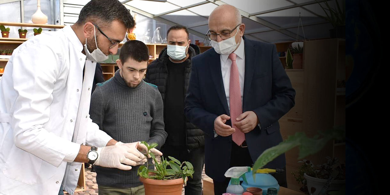 Karatay Özel Eğitim Uygulama Okulu serasıyla örnek oluyor