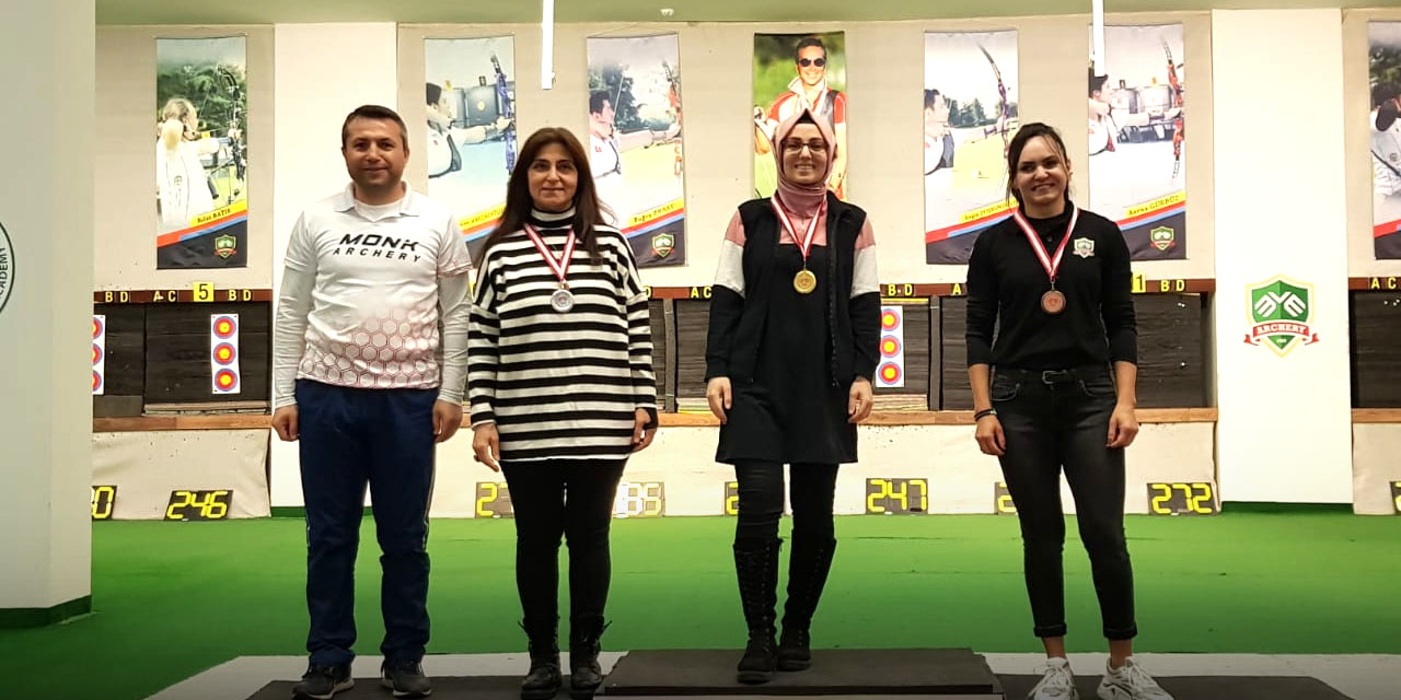 Konya Büyükşehir Belediyesporlu okçular 3 altın madalya kazandı