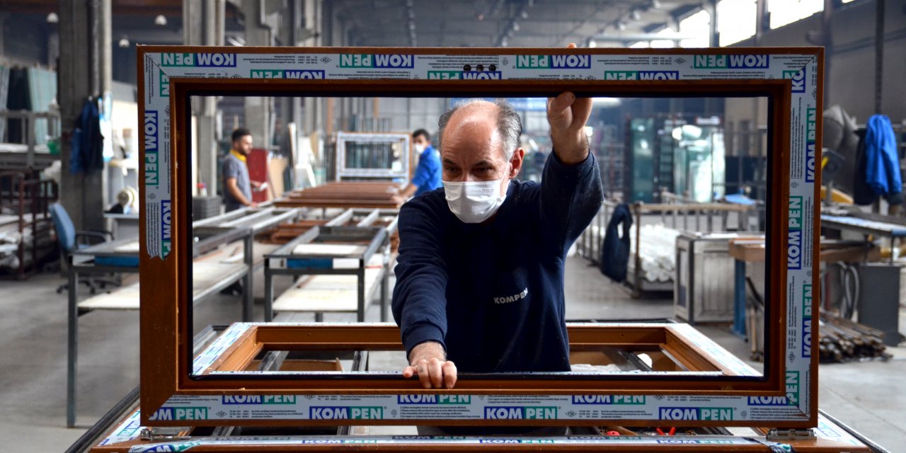 KOMPEN Konya'da ürettiği kapı ve pencereleri 35 ülkeye ihraç ediyor