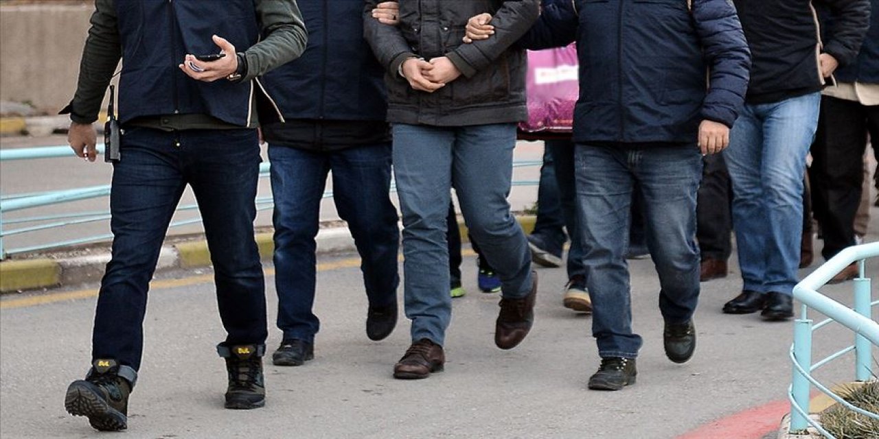 Ankara'da 'Jet Kredi' usulsüzlüğü operasyonu! 2'si banka çalışanı 20 gözaltı