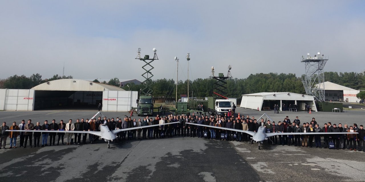 Gurur tablosu! Azerbaycan askerleri Bayraktar TB2 SİHA eğitimini tamamladı
