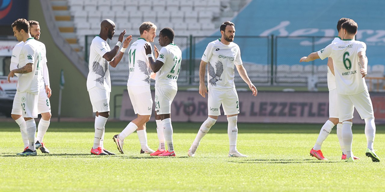 Konyaspor haftalar sonra galibiyetle tanıştı