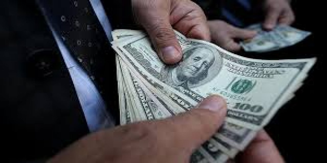 Dolar 6 ay sonra ilk kez 7 liranın altını gördü