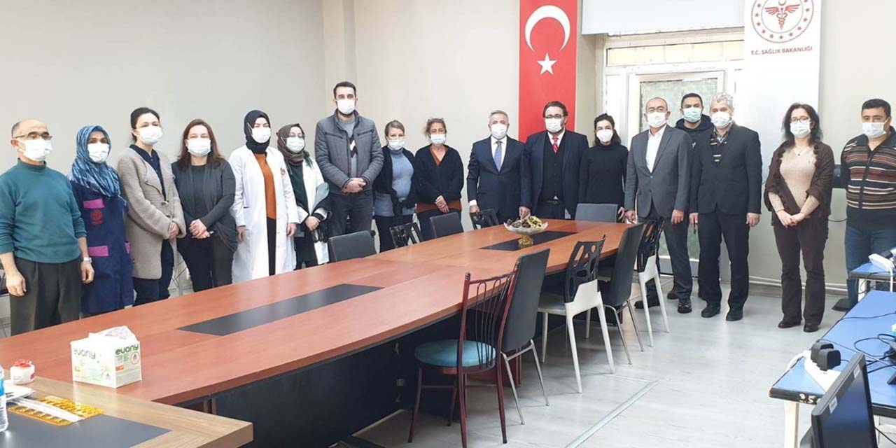 Başkan Kavuş'tan Meram Covid-19 Aşı Takip ve Filyasyon Koordinasyon Merkezine ziyaret