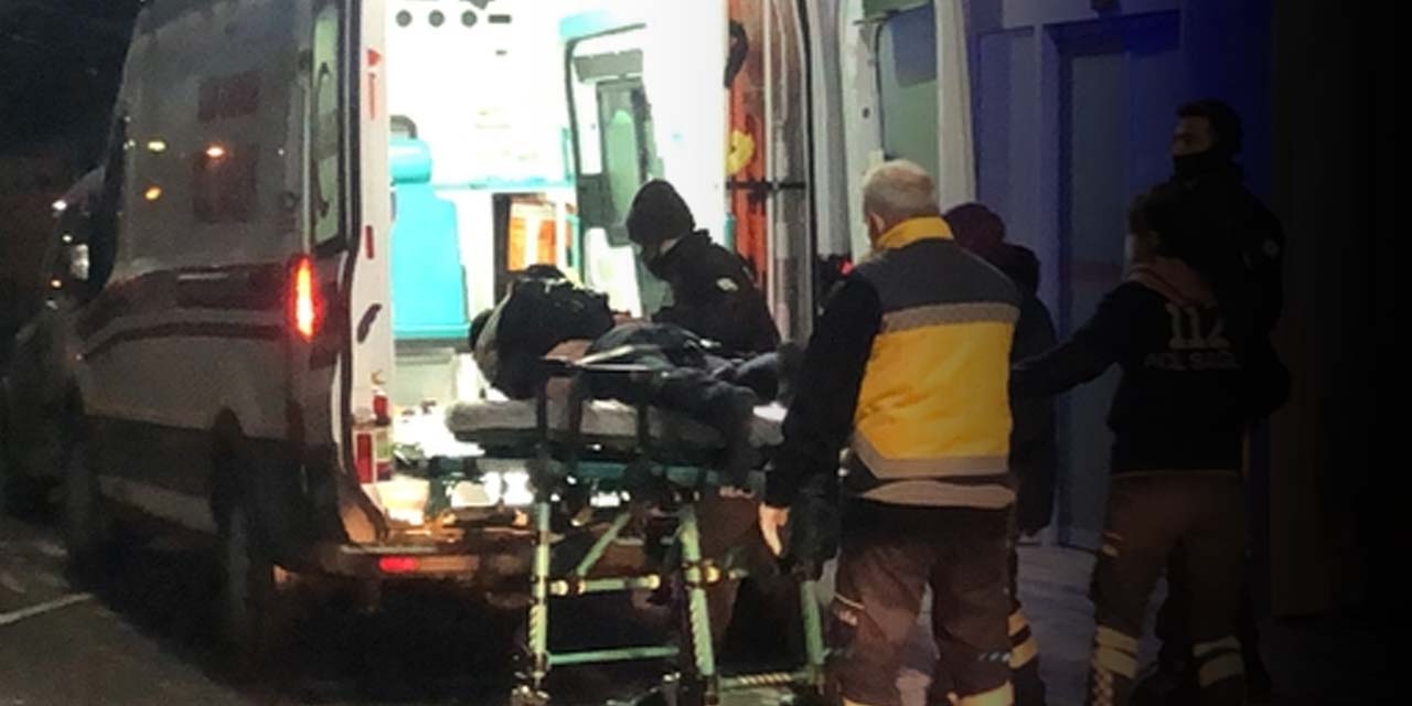 Gürültü ihbarına giden iki polise bıçaklı saldırı