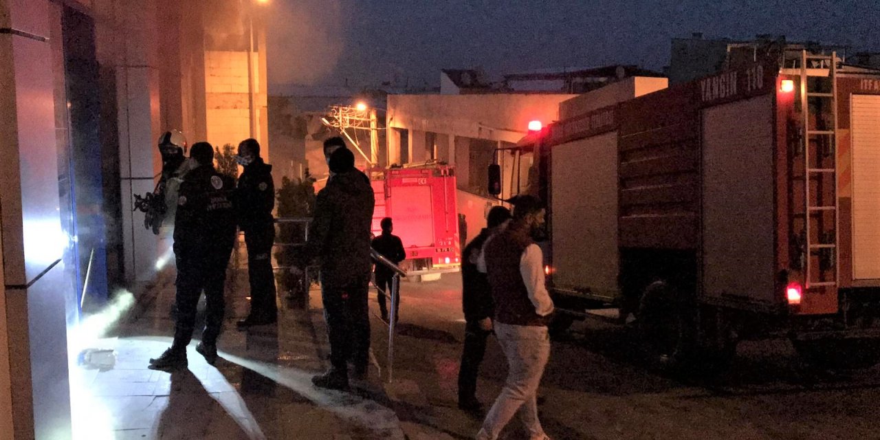 Market deposunda çıkan yangın söndürüldü