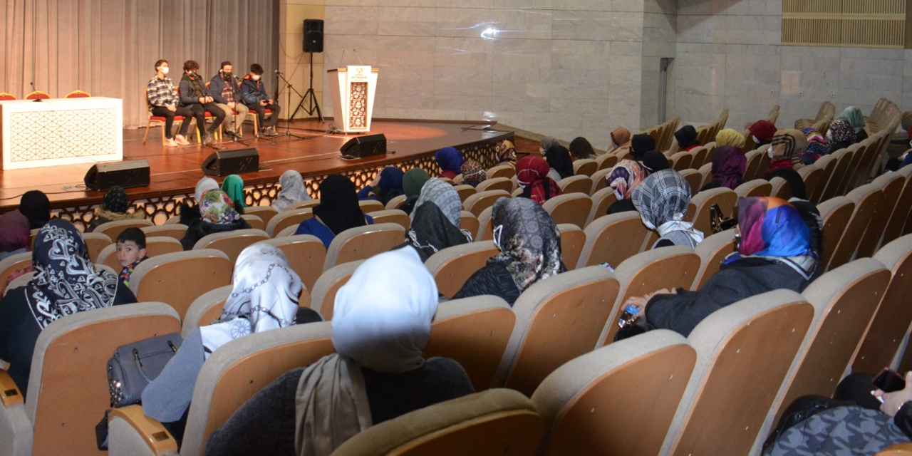 AK Parti Konya Kadın Kolları'ndan Gara Şehitleri için 741 hatim