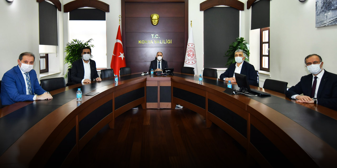 Konya Valisi Özkan oda başkanlarıyla salgının seyrini görüştü