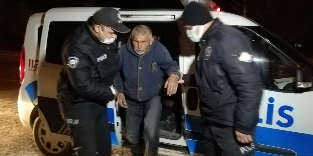 Kaybolan görme engelli vatandaşın imdadına polis yetişti