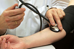 Ücretsiz tansiyon ölçüm merkezi