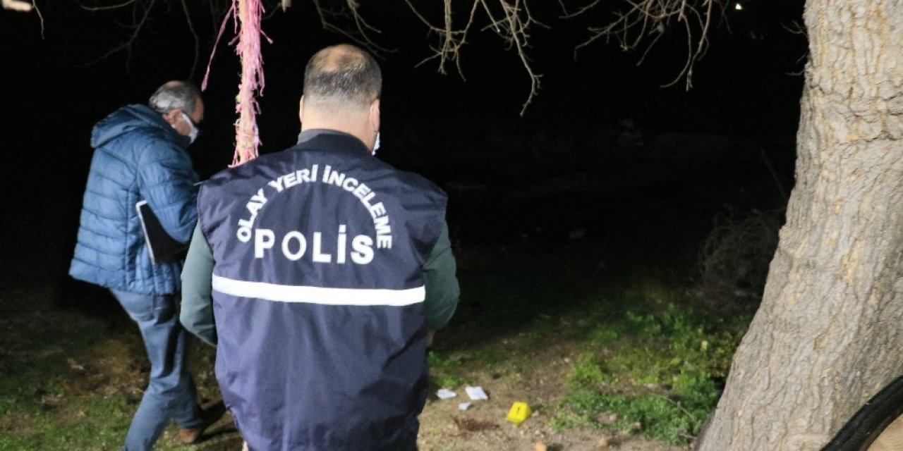 Adana'da silahlı kavga! Husumetlisini vurmak isterken karısını vurdu