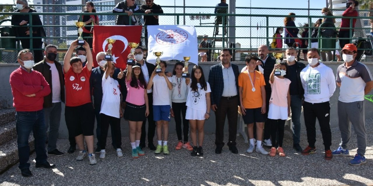 Mersin 12-14 yaş tenis il birinciliği sona erdi