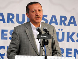 Başbakan'dan referandum öncesi umre uyarısı!