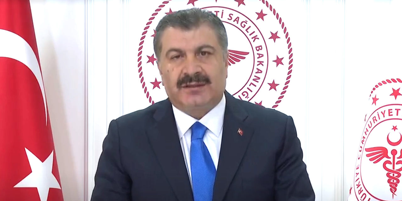 Canlı: Bakan Koca salgınla geçen bir yılı değerlendiriyor