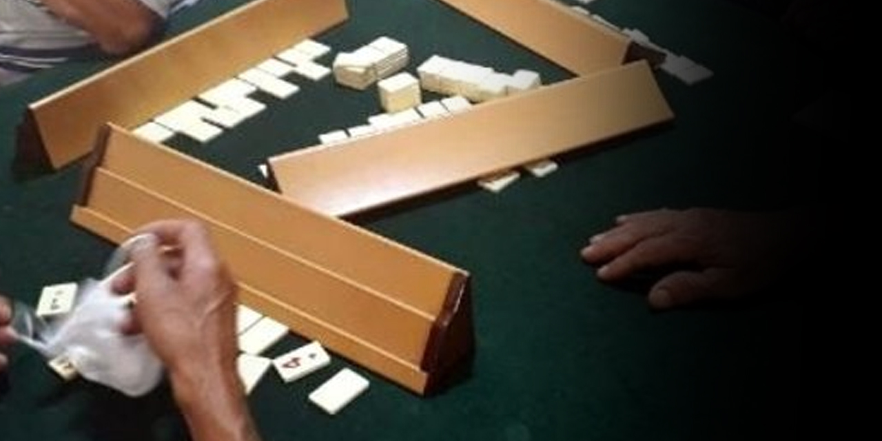 Siyah perde de kurtarmadı! Okey oynarken yakalanan 13 kişiye ceza kesildi