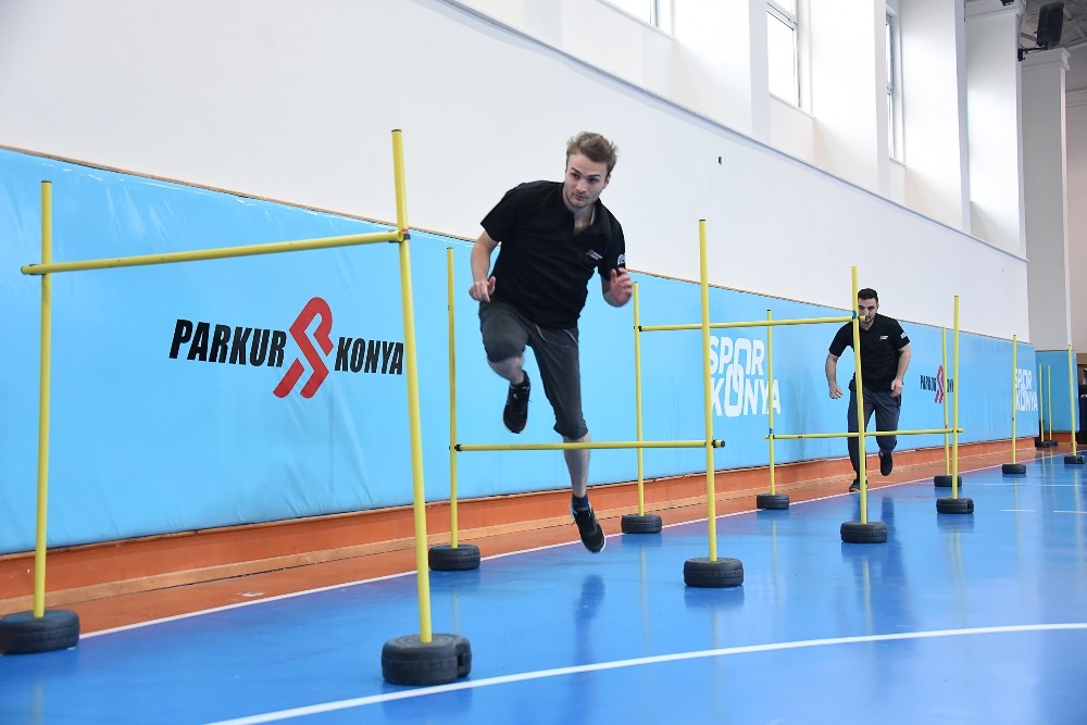 Müstakbel polis ve bekçiler, 'Parkur Konya' ile sınava hazırlanıyor