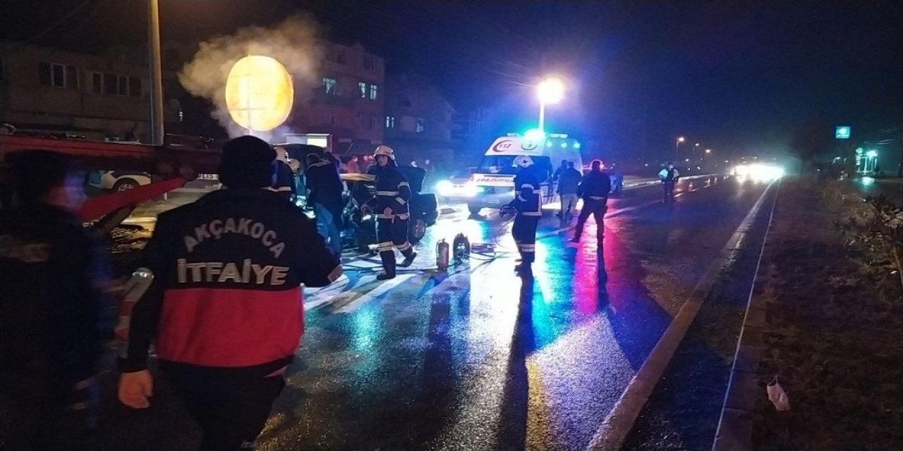 Sapakta feci kaza! Tıra arkadan çarpan LPG'li otomobilin sürücüsü ağır yaralandı