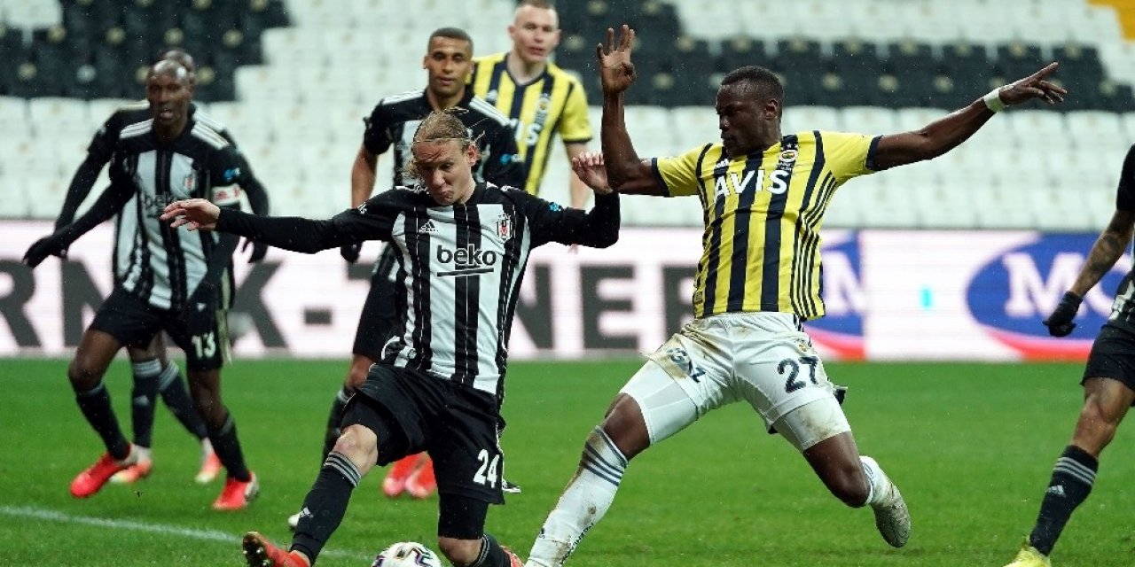 Beşiktaş - Fenerbahçe derbisi beraberlikle tamamlandı
