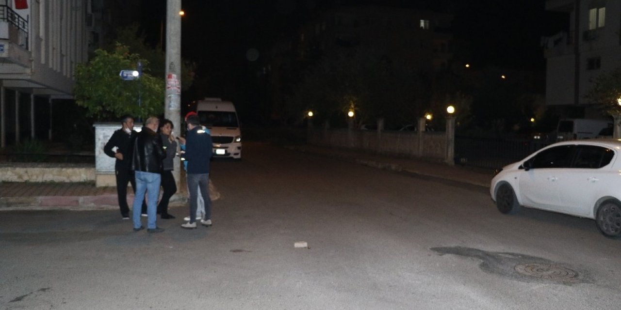 Evsiz genç yardım istediği şahıs tarafından ayağından vuruldu