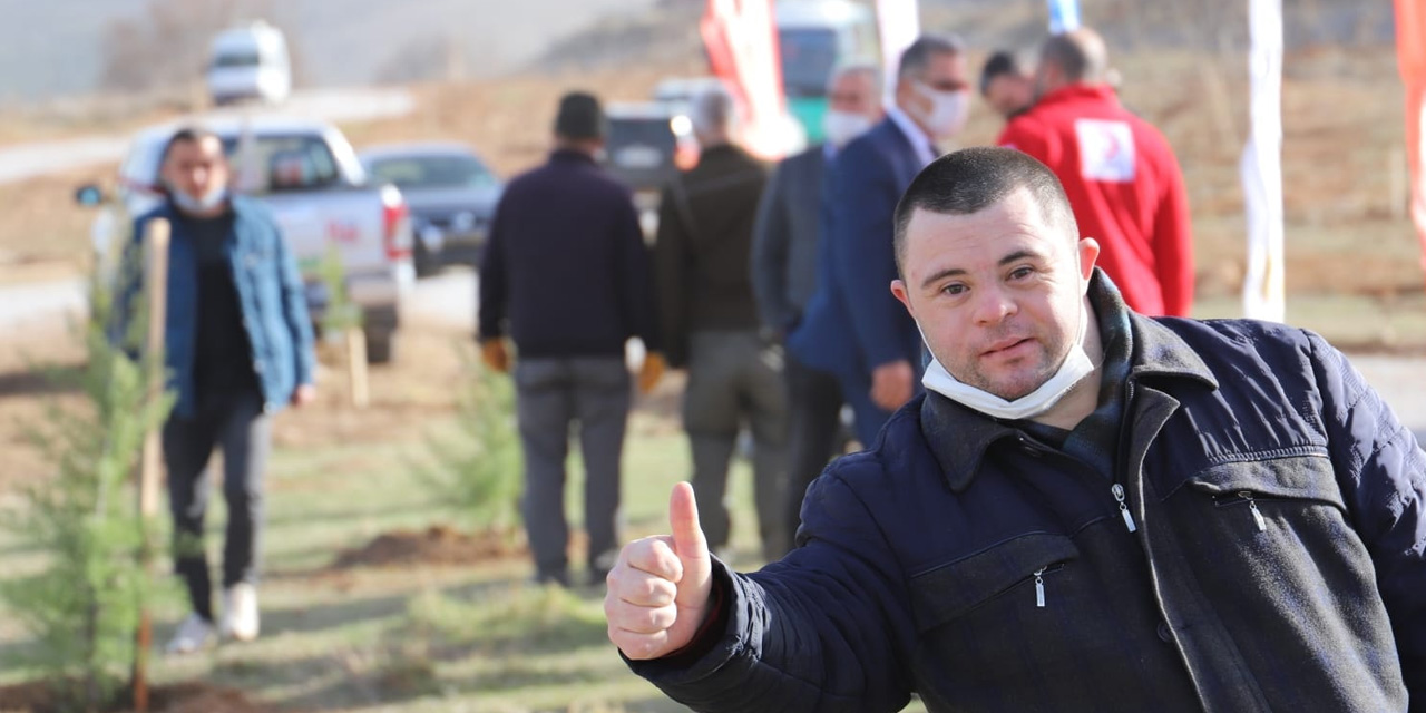 Konya Ilgın ekoturizm alanında ilk fidanlar toprakla buluştu