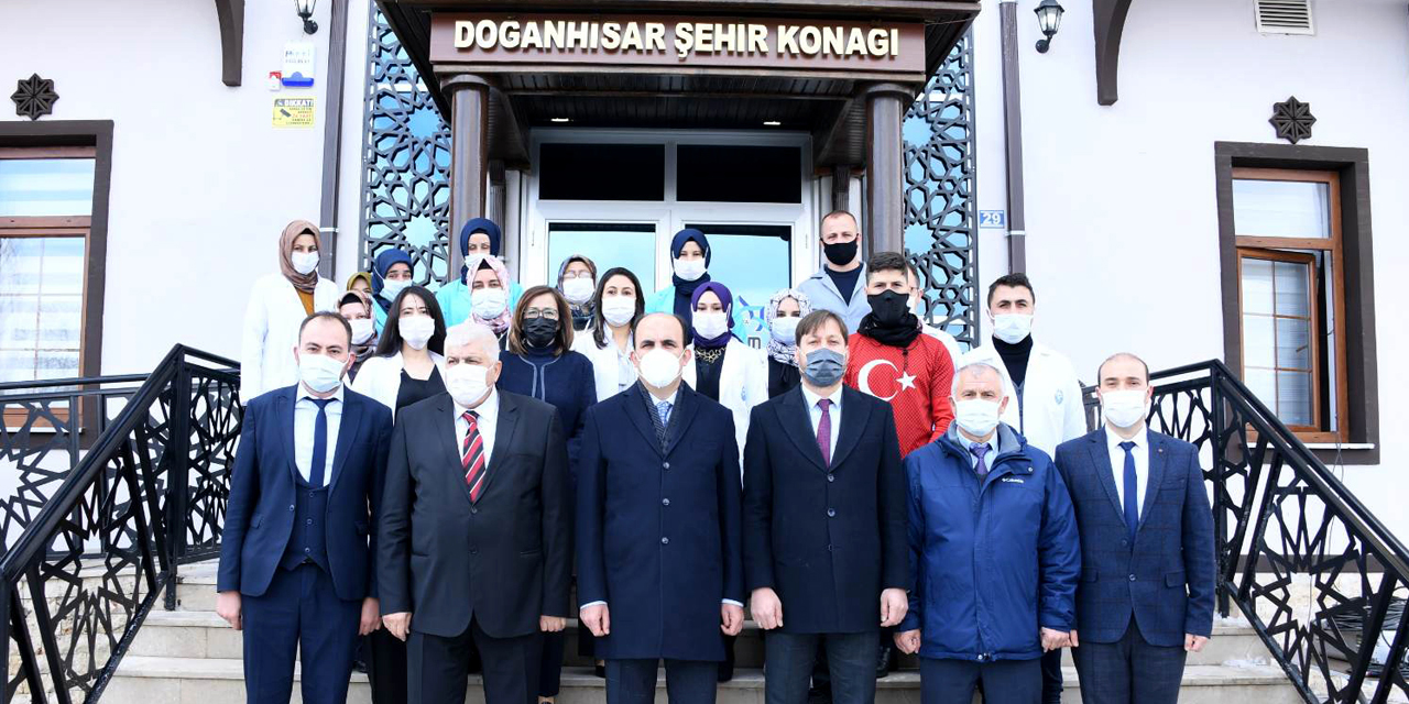 Doğanhisar Şehir Konağı açıldı