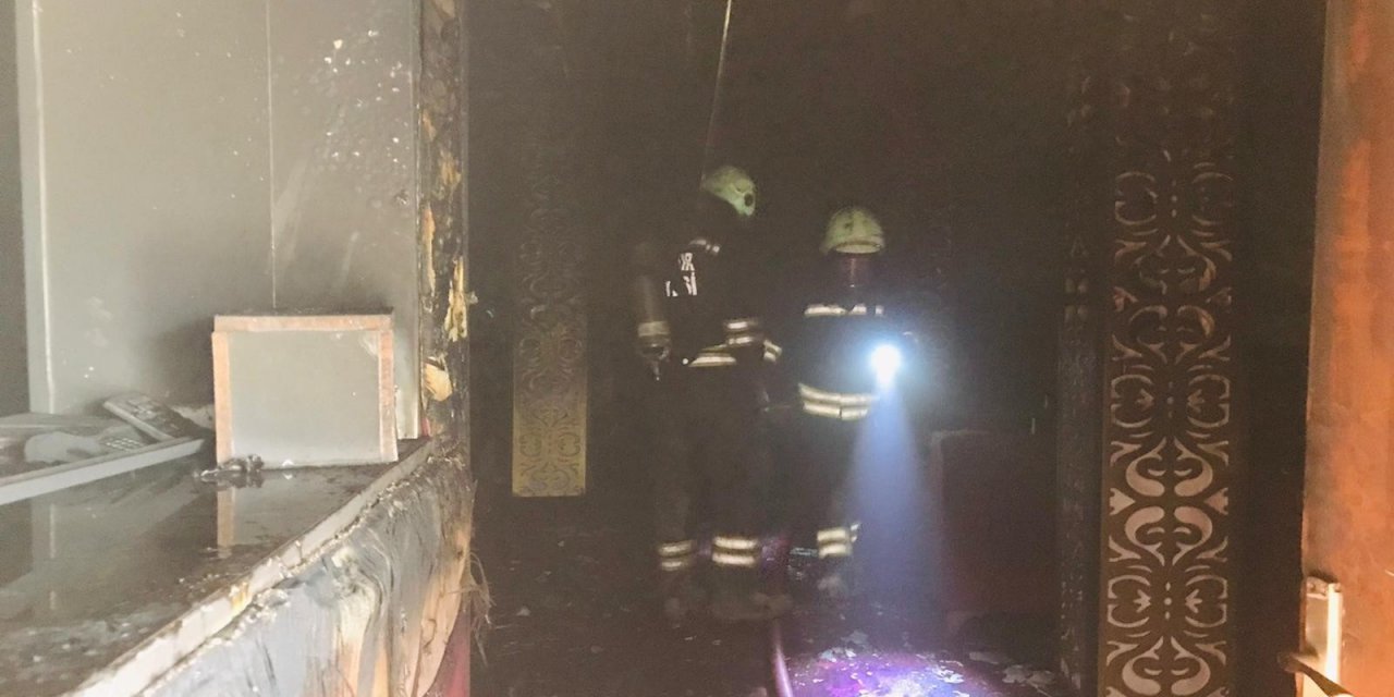 Gece kulübünde yangın çıktı! Lastikçiye sıçramaması faciayı önledi