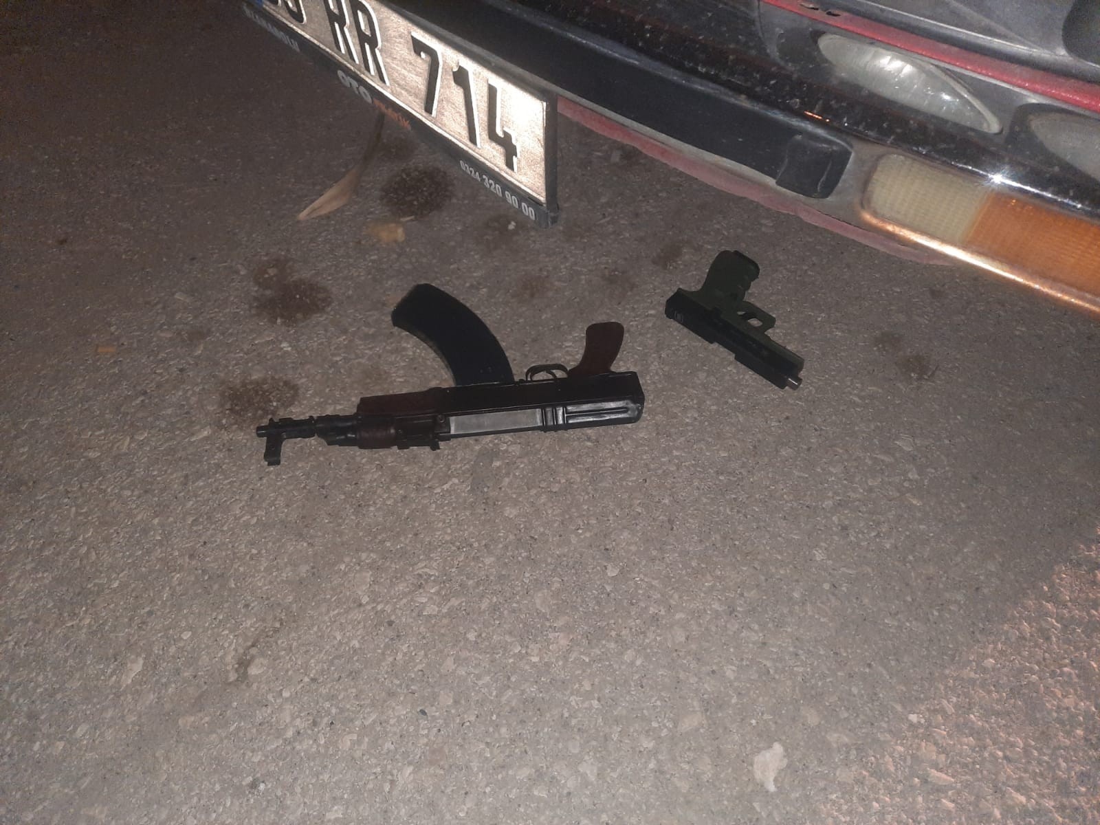 Olası faciayı Adana polisi önledi! Kaleşlerle basacaklardı